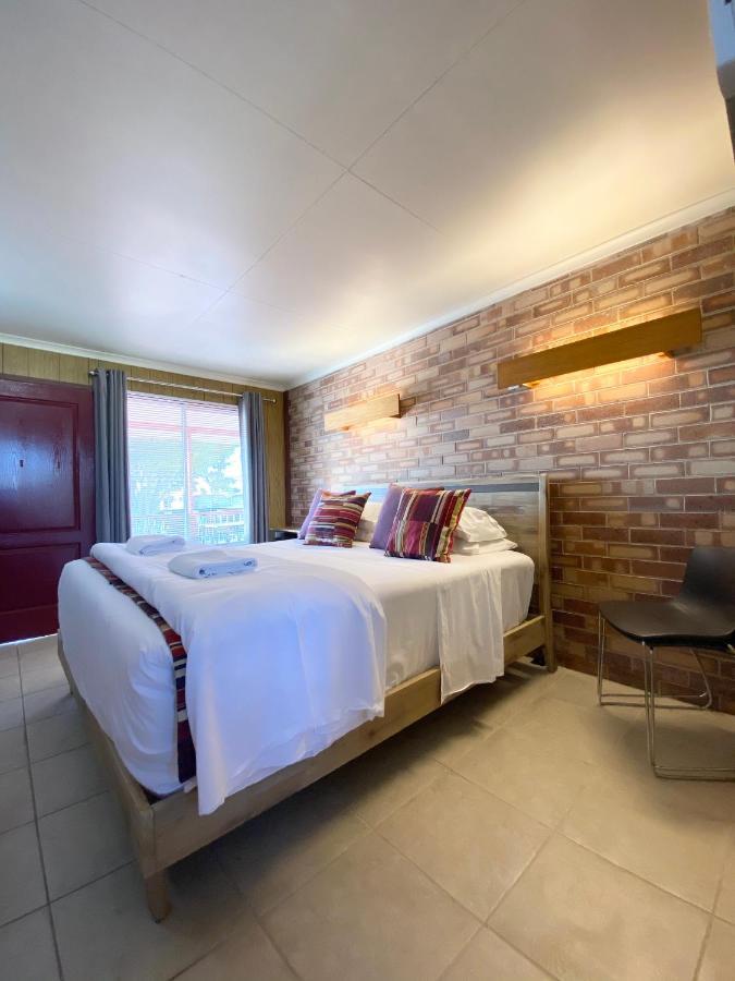 Proserpine Motor Lodge ภายนอก รูปภาพ
