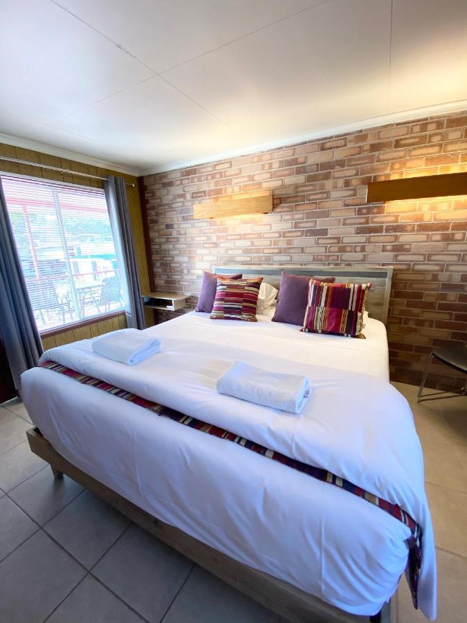 Proserpine Motor Lodge ภายนอก รูปภาพ