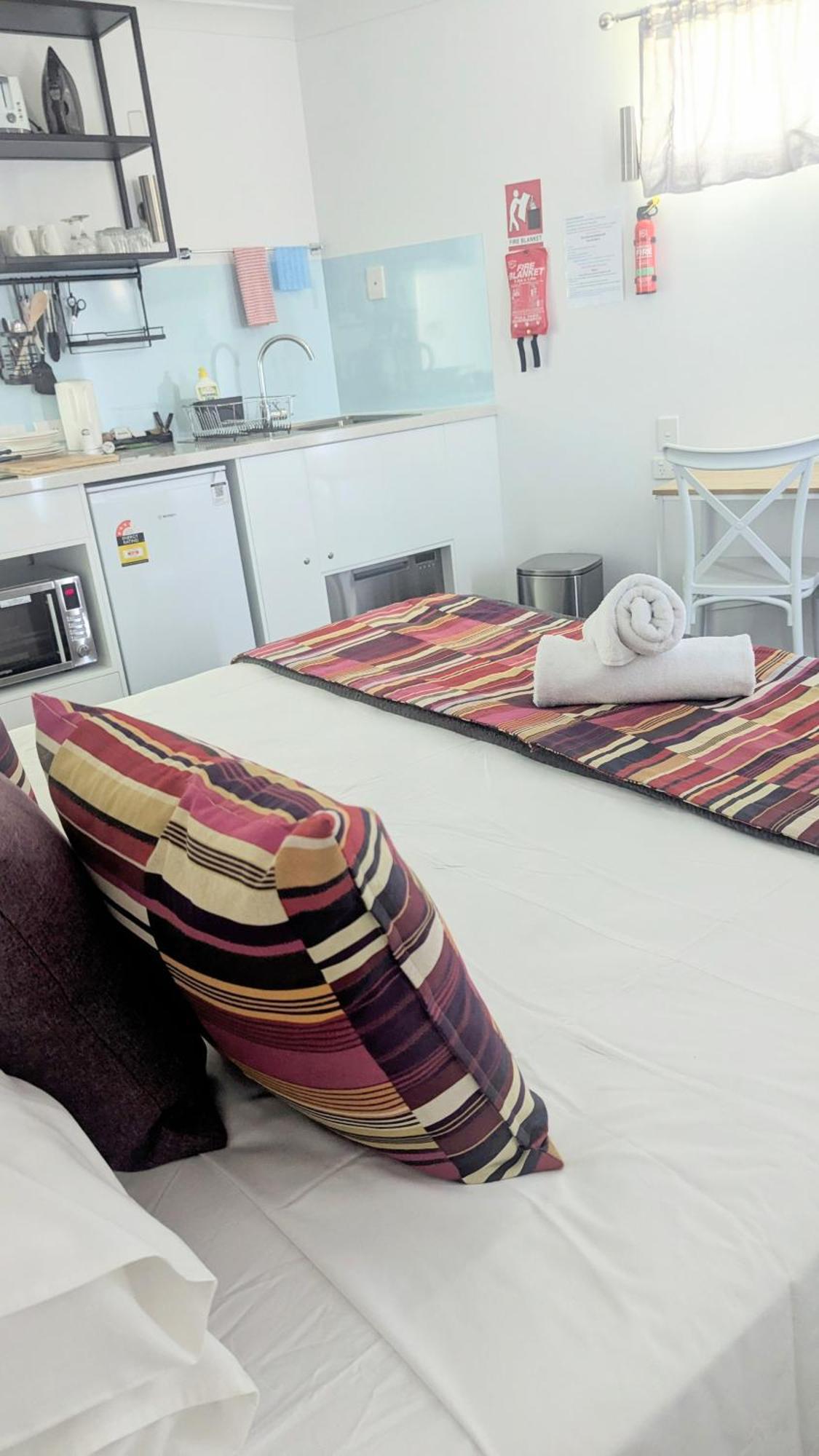 Proserpine Motor Lodge ภายนอก รูปภาพ